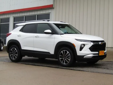 White 2025 Chevrolet TrailBlazer LT for sale in Bethany, MO