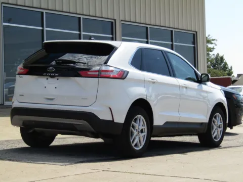 Another view of 2024 Ford Edge SEL for sale in Bethany, MO at Pettijohn Auto Center