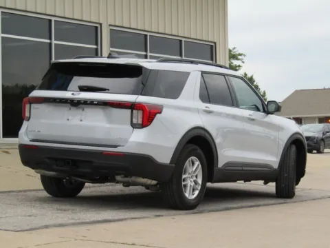 Another view of 2026 Ford Explorer Active for sale in Bethany, MO at Pettijohn Auto Center