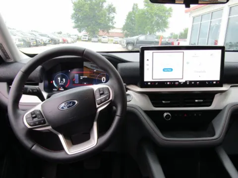 More photos of 2026 Ford Explorer Active at Pettijohn Auto Center, MO