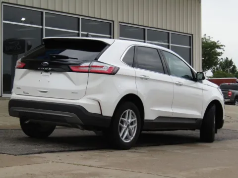 Another view of 2024 Ford Edge SEL for sale in Bethany, MO at Pettijohn Auto Center