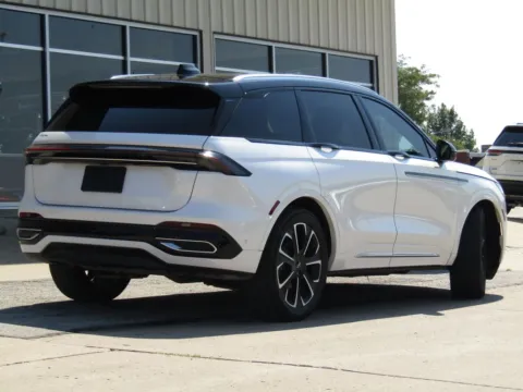 Another view of 2024 Lincoln Nautilus Reserve for sale in Bethany, MO at Pettijohn Auto Center