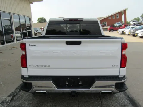 More photos of 2019 Chevrolet Silverado 1500 LTZ at Pettijohn Auto Center, MO
