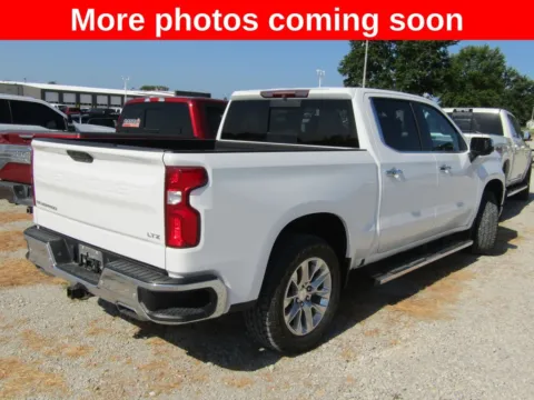 More photos of 2019 Chevrolet Silverado 1500 LTZ at Pettijohn Auto Center, MO