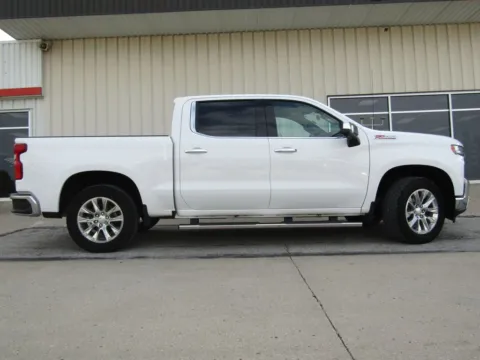 Photos of 2019 Chevrolet Silverado 1500 LTZ for sale in Bethany, MO at Pettijohn Auto Center