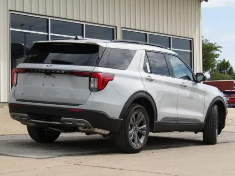 Another view of 2027 Ford Explorer Active for sale in Bethany, MO at Pettijohn Auto Center