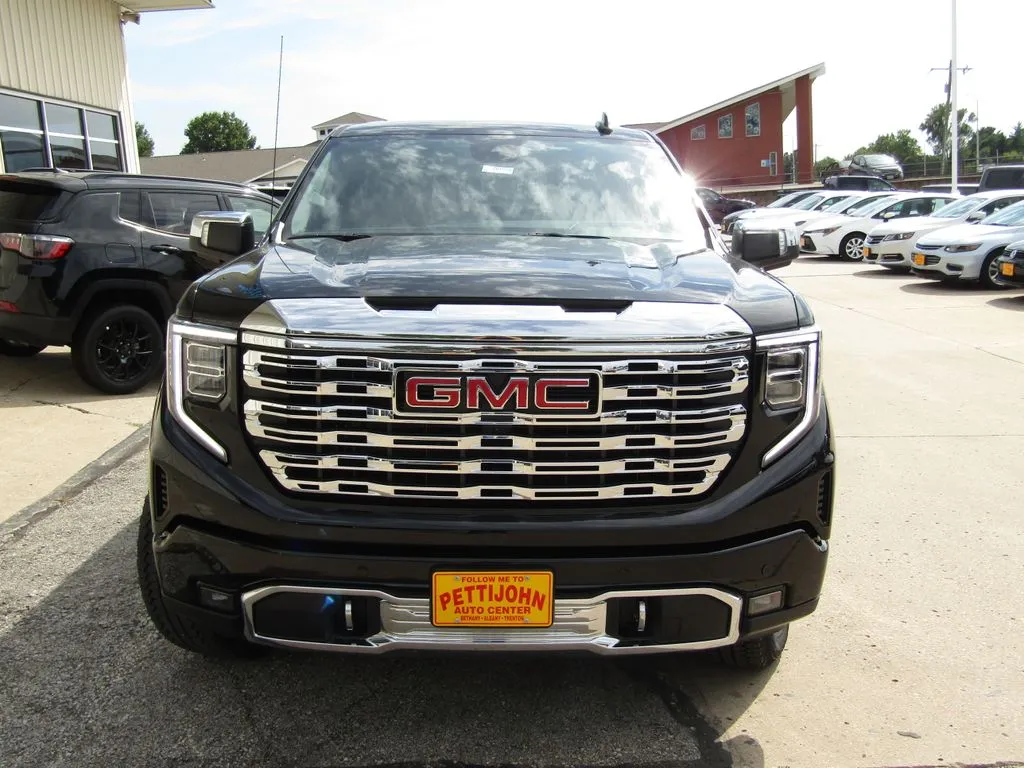 2026 GMC Sierra 1500 Denali - Photo 13