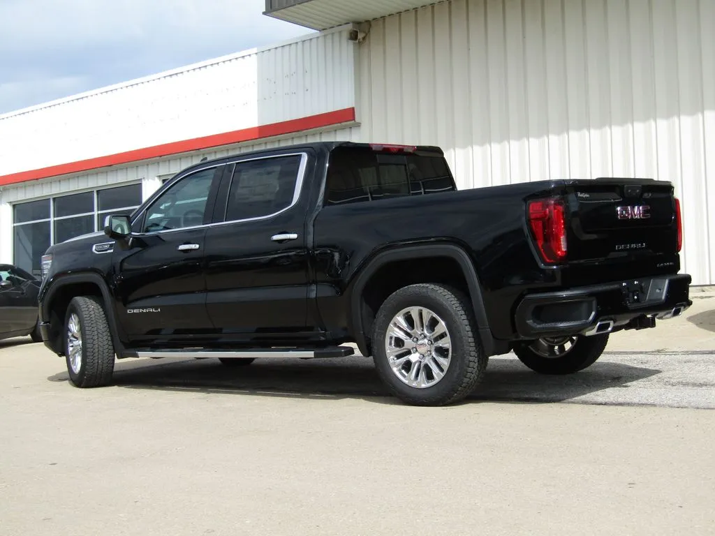 2026 GMC Sierra 1500 Denali - Photo 10