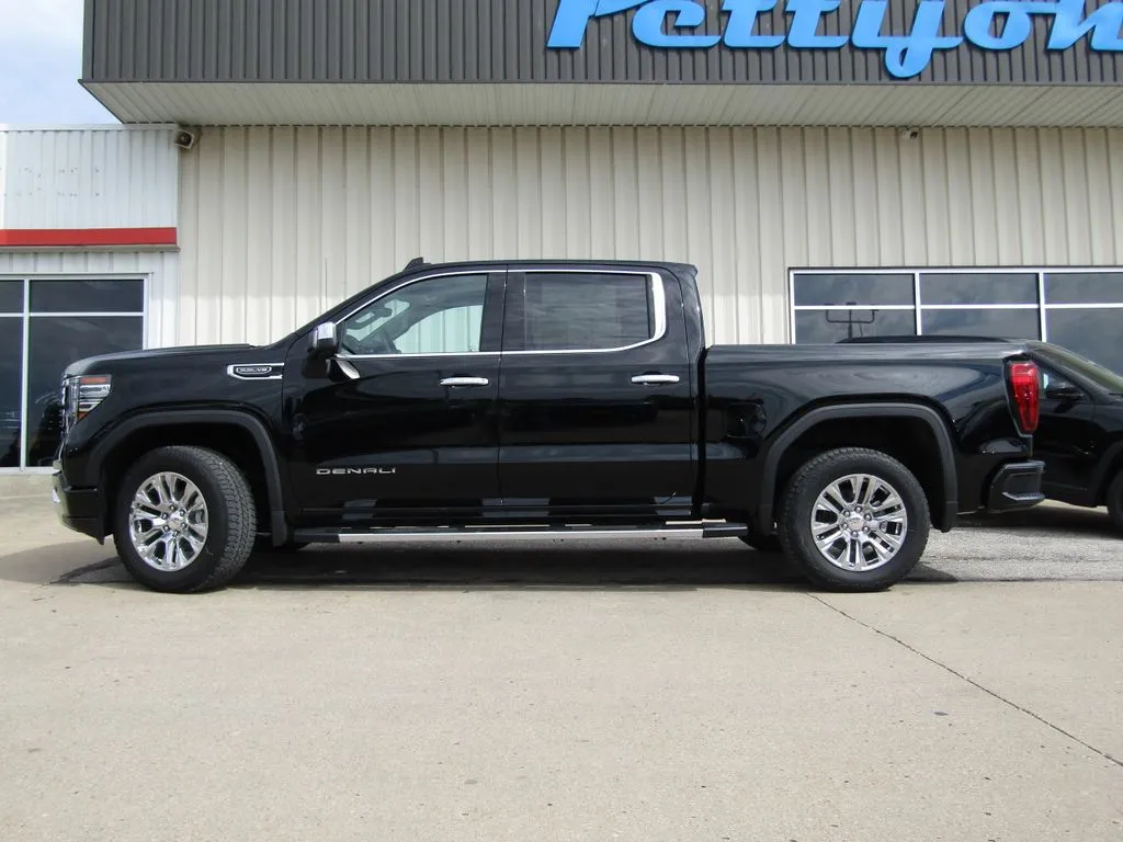 2026 GMC Sierra 1500 Denali - Photo 11