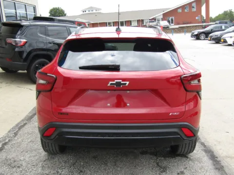 More photos of 2026 Chevrolet Trax 2RS at Pettijohn Auto Center, MO