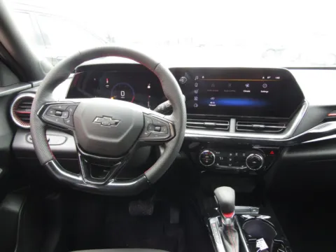 More photos of 2026 Chevrolet Trax 2RS at Pettijohn Auto Center, MO