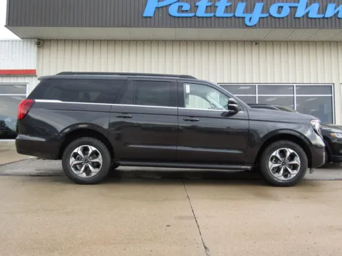 Photos of 2027 Ford Expedition Max Active for sale in Bethany, MO at Pettijohn Auto Center