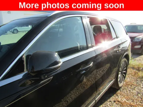 Photos of 2023 Lincoln Aviator Reserve for sale in Bethany, MO at Pettijohn Auto Center