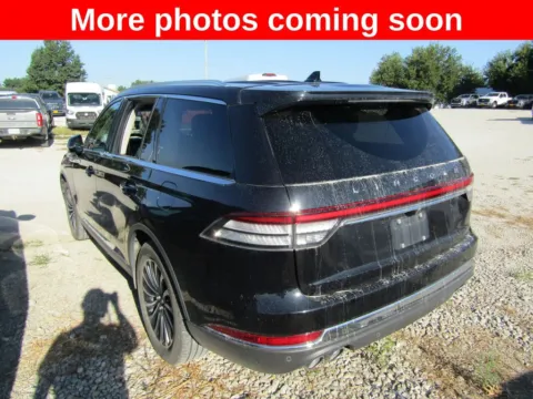 Another view of 2023 Lincoln Aviator Reserve for sale in Bethany, MO at Pettijohn Auto Center