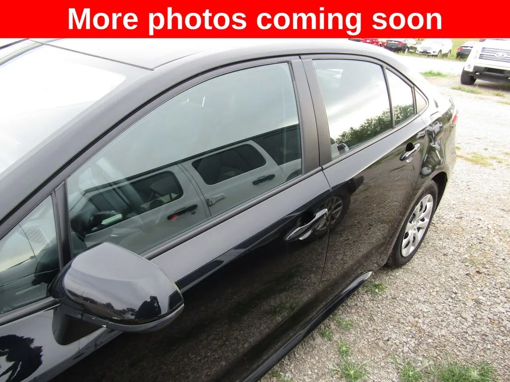 Used 2025 Toyota Corolla LE with VIN 5YFB4MDE0SP271952 for sale in Kansas City
