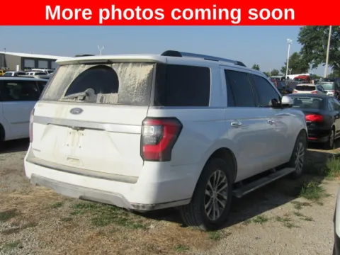 More photos of 2018 Ford Expedition Limited at Pettijohn Auto Center, MO