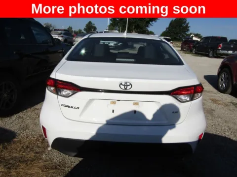More photos of 2025 Toyota Corolla LE at Pettijohn Auto Center, MO