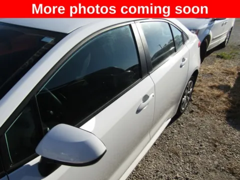Photos of 2025 Toyota Corolla LE for sale in Bethany, MO at Pettijohn Auto Center