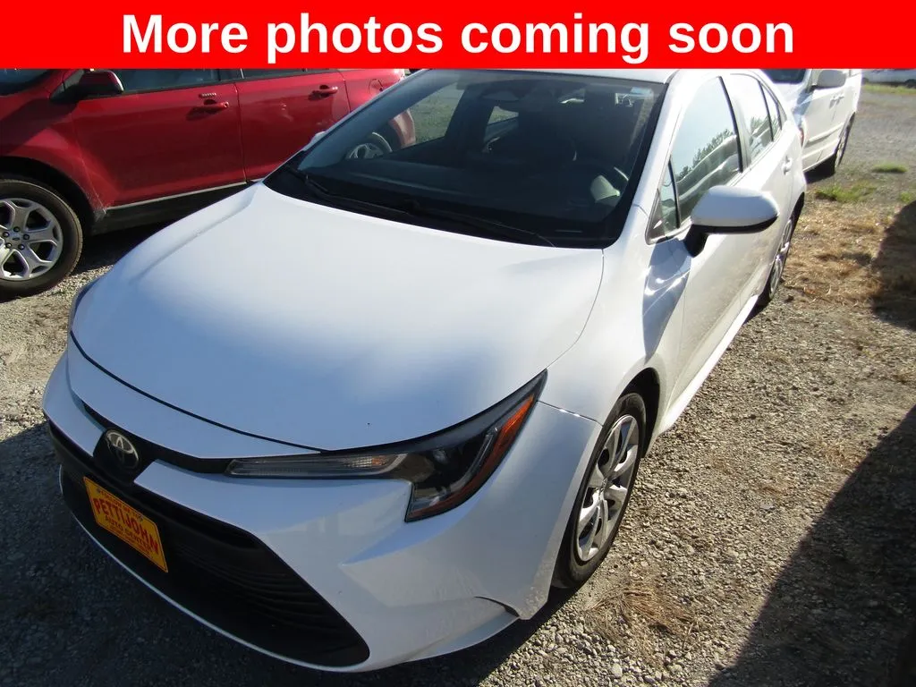 Used 2025 Toyota Corolla LE with VIN 5YFB4MDE6SP268621 for sale in Kansas City