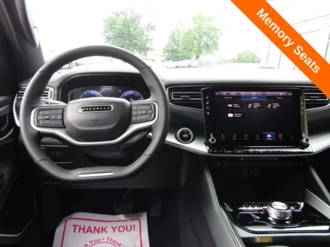 More photos of 2025 Jeep Wagoneer Series II at Pettijohn Auto Center, MO