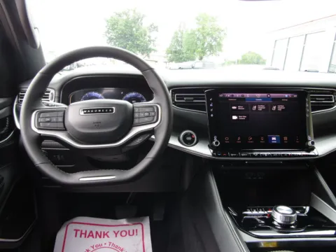 More photos of 2025 Jeep Wagoneer Series II at Pettijohn Auto Center, MO
