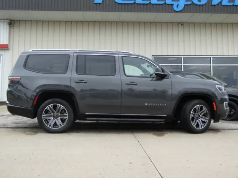 Photos of 2025 Jeep Wagoneer Series II for sale in Bethany, MO at Pettijohn Auto Center