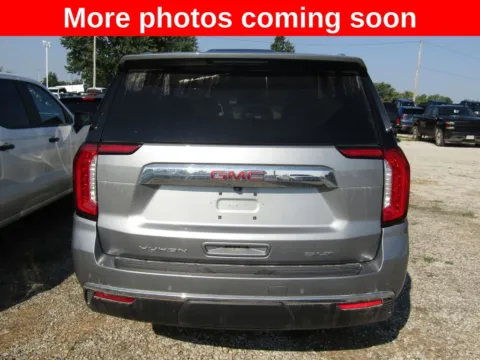 More photos of 2023 GMC Yukon SLT at Pettijohn Auto Center, MO