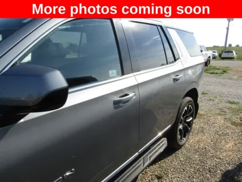Photos of 2023 GMC Yukon SLT for sale in Bethany, MO at Pettijohn Auto Center