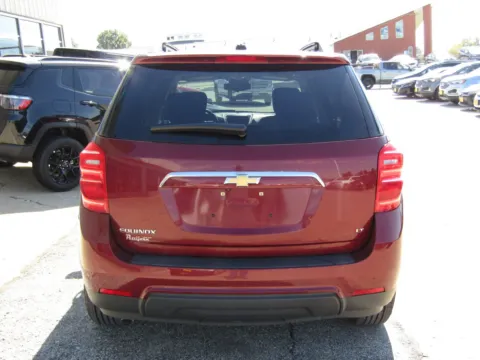 More photos of 2017 Chevrolet Equinox LT at Pettijohn Auto Center, MO