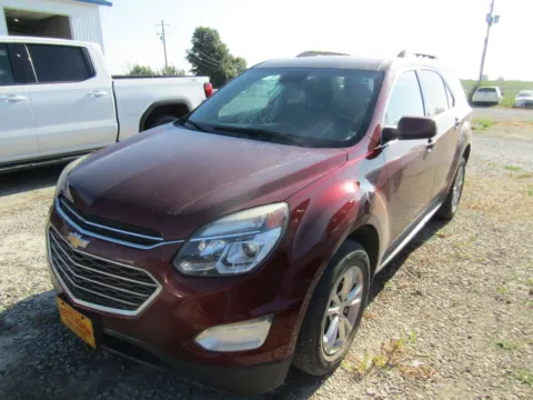 Red 2017 Chevrolet Equinox LT for sale in Bethany, MO