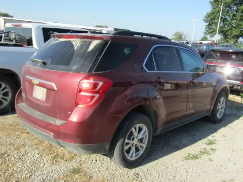 More photos of 2017 Chevrolet Equinox LT at Pettijohn Auto Center, MO