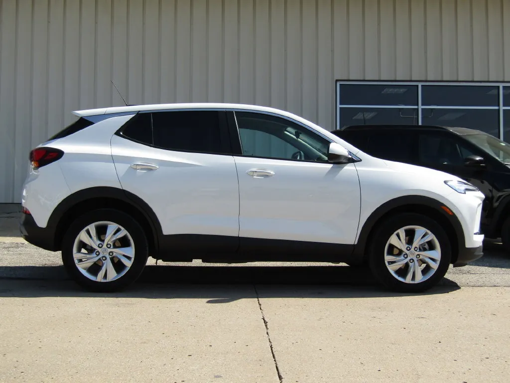 Used 2025 Buick Encore GX Preferred with VIN KL4AMCSL6SB162301 for sale in Kansas City