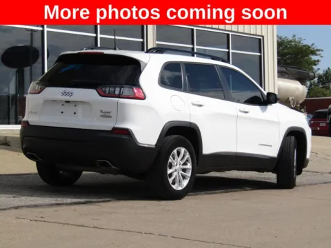 Another view of 2022 Jeep Cherokee Latitude Lux for sale in Bethany, MO at Pettijohn Auto Center
