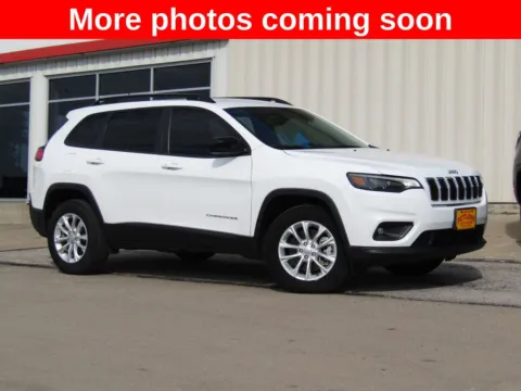 White 2022 Jeep Cherokee Latitude Lux for sale in Bethany, MO