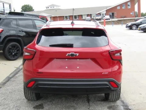 More photos of 2026 Chevrolet Trax 2RS at Pettijohn Auto Center, MO