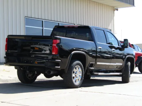 Another view of 2026 Chevrolet Silverado 2500 HD High Country for sale in Bethany, MO at Pettijohn Auto Center