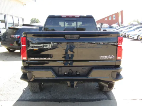 More photos of 2026 Chevrolet Silverado 2500 HD High Country at Pettijohn Auto Center, MO
