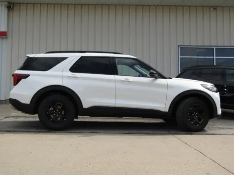 Photos of 2027 Ford Explorer Tremor for sale in Bethany, MO at Pettijohn Auto Center