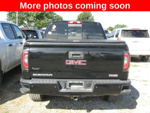 More photos of 2018 GMC Sierra 1500 SLT at Pettijohn Auto Center, MO