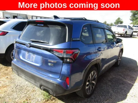 More photos of 2025 Subaru Forester Hybrid Touring at Pettijohn Auto Center, MO