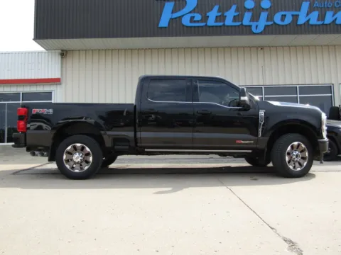 Photos of 2024 Ford F-250SD King Ranch for sale in Bethany, MO at Pettijohn Auto Center