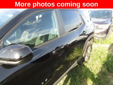 Photos of 2026 Chevrolet Equinox LT for sale in Bethany, MO at Pettijohn Auto Center