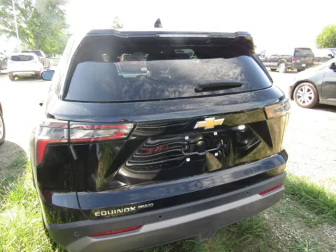 More photos of 2026 Chevrolet Equinox LT at Pettijohn Auto Center, MO