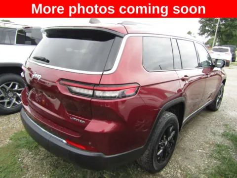 More photos of 2023 Jeep Grand Cherokee L Limited at Pettijohn Auto Center, MO