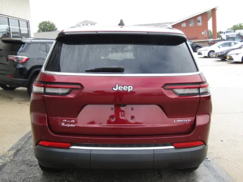 More photos of 2023 Jeep Grand Cherokee L Limited at Pettijohn Auto Center, MO