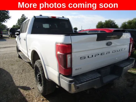 Another view of 2022 Ford F-250SD Lariat for sale in Bethany, MO at Pettijohn Auto Center