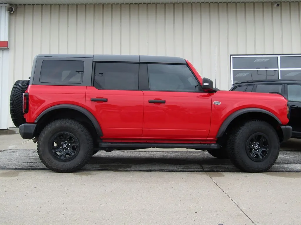 Used 2023 Ford Bronco 4-Door Wildtrak with VIN 1FMEE5DPXPLB92897 for sale in Kansas City
