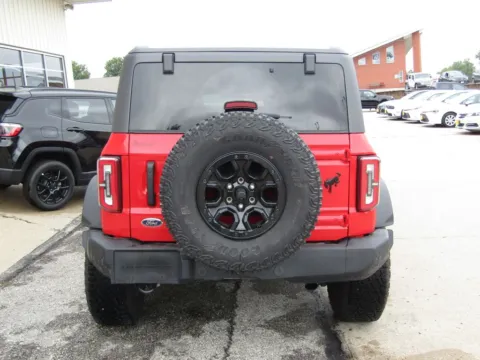 More photos of 2023 Ford Bronco Wildtrak at Pettijohn Auto Center, MO