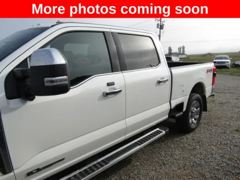 Photos of 2025 Ford F-250SD Lariat for sale in Bethany, MO at Pettijohn Auto Center
