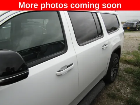 Photos of 2025 Jeep Wagoneer L Series II for sale in Bethany, MO at Pettijohn Auto Center